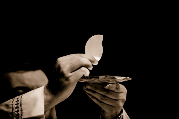 Contemplative Holy Communion for Lent